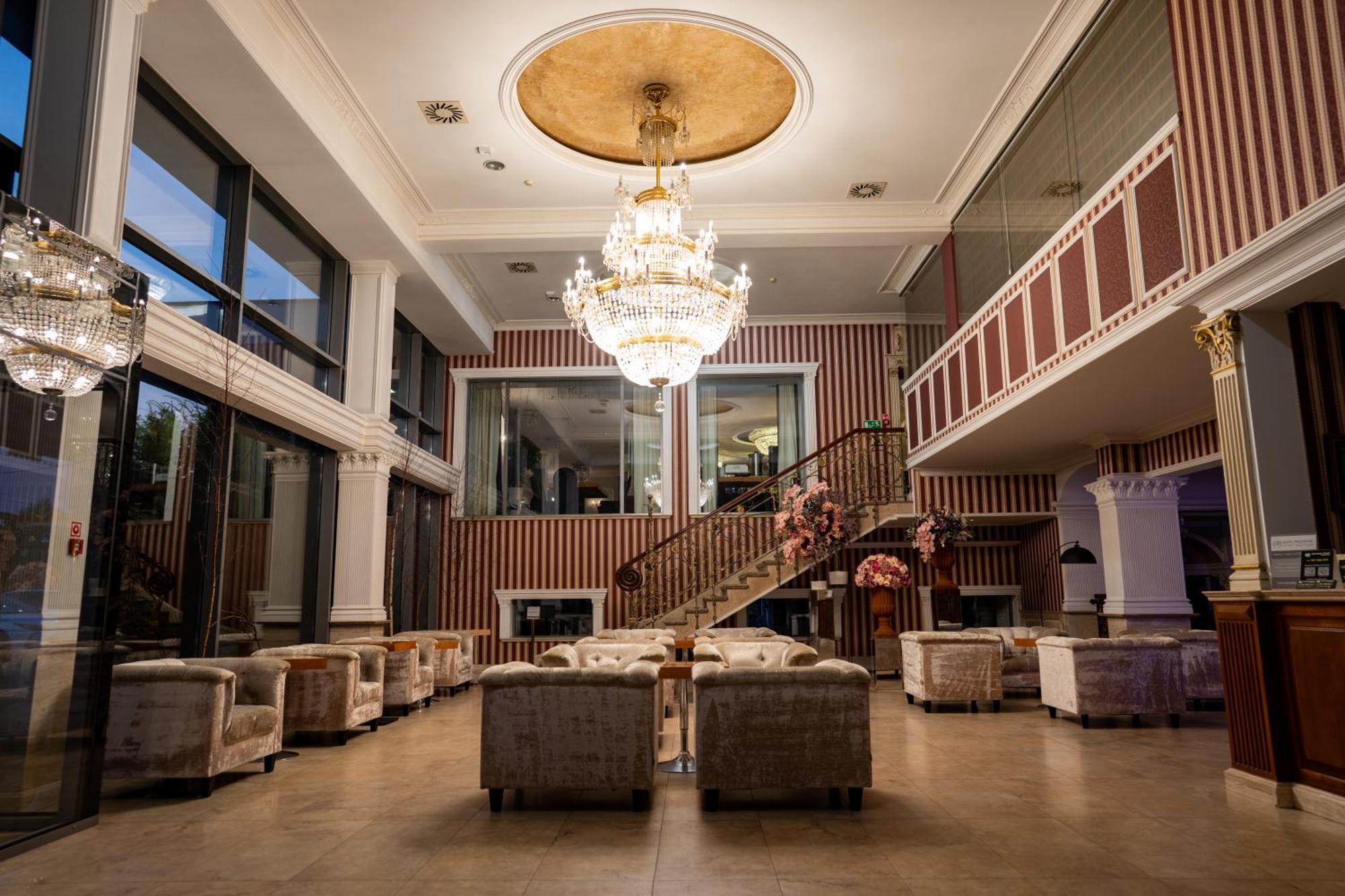 Jasek Premium Hotel วรอตซวาฟ ภายนอก รูปภาพ