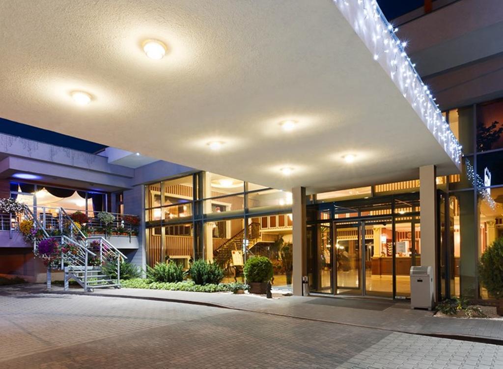 Jasek Premium Hotel วรอตซวาฟ ภายนอก รูปภาพ